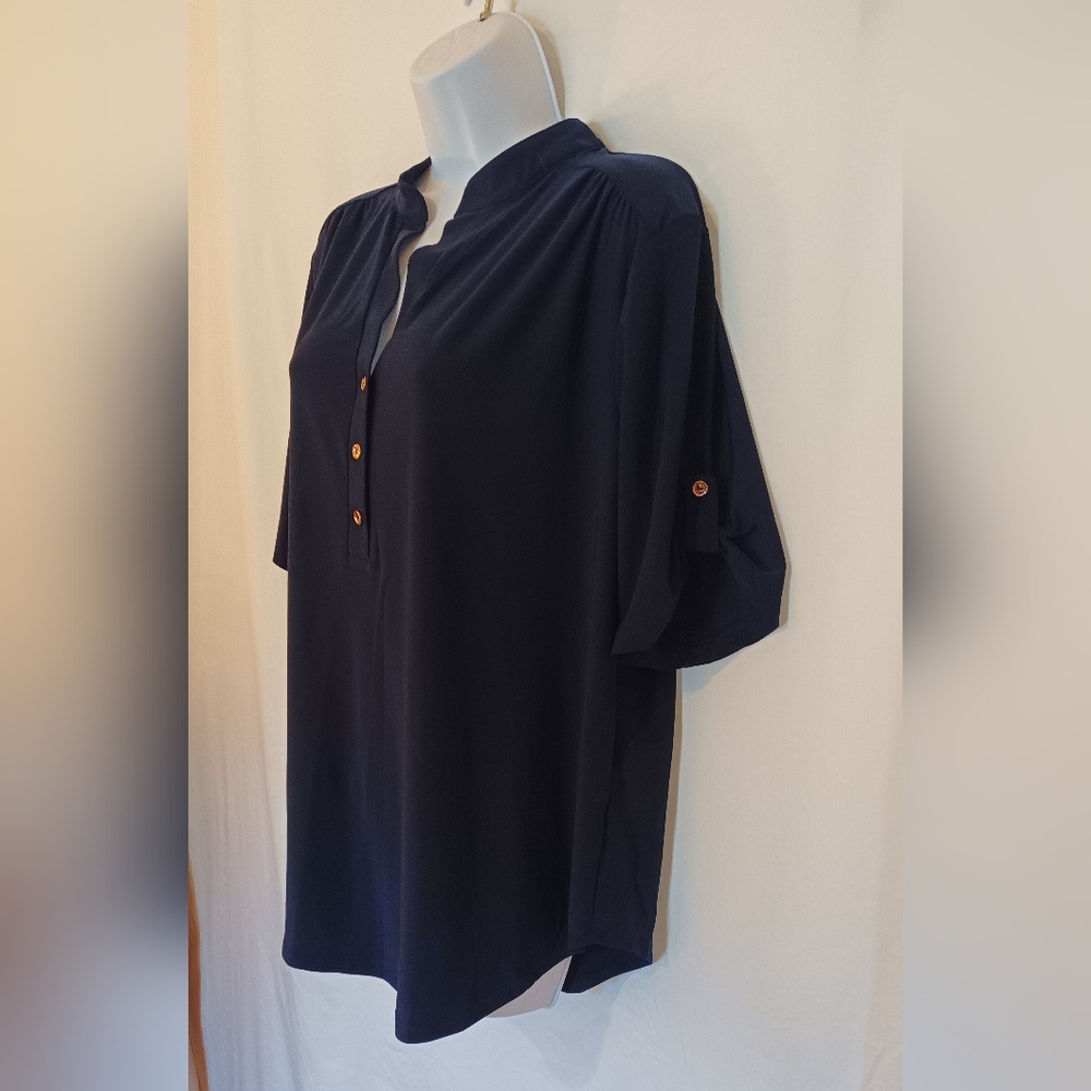 PerSeption Women Navy Blue Top With Gold Buttons 3/4 Sleeves Split Neck Size 1X